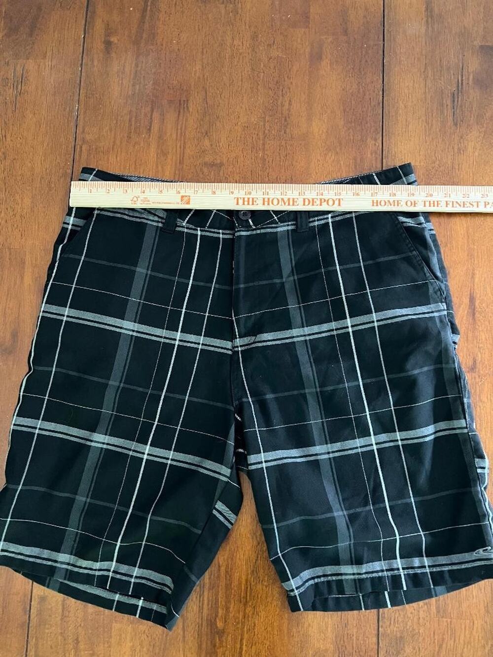 Mens O'Neill Black Shorts, Size 38
